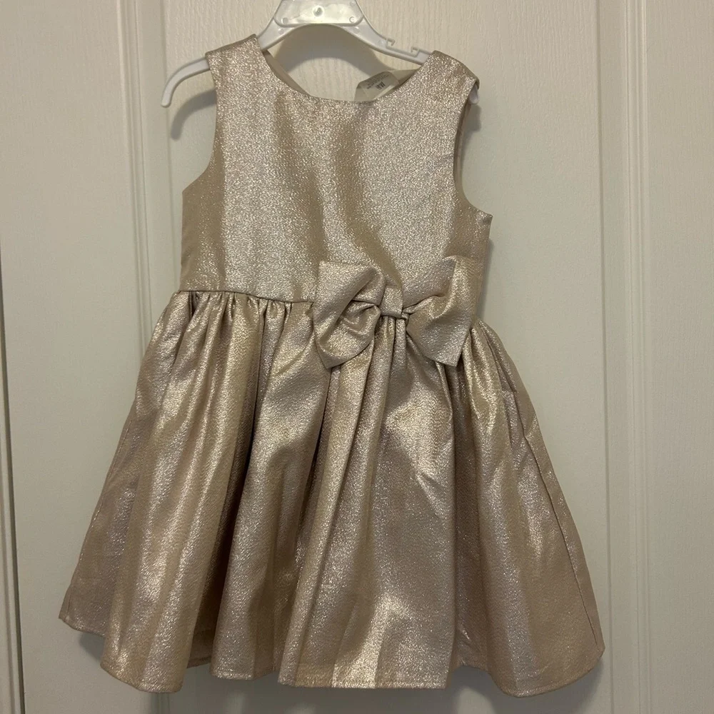 Elegant Gold Girl H&M Dress - Picture 1 of 4